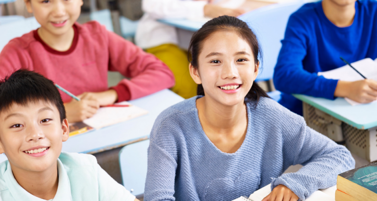 Supporting your child’s move to international school for secondary education